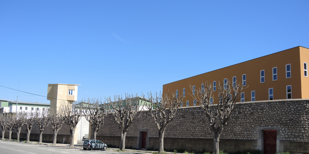Marseille : Un détenu de 22 ans retrouvé égorgé à la prison des Baumettes