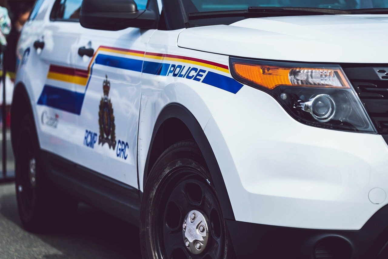 Canada : Un homme se suicide après avoir tué quatre personnes, dont trois enfants, par arme à feu 