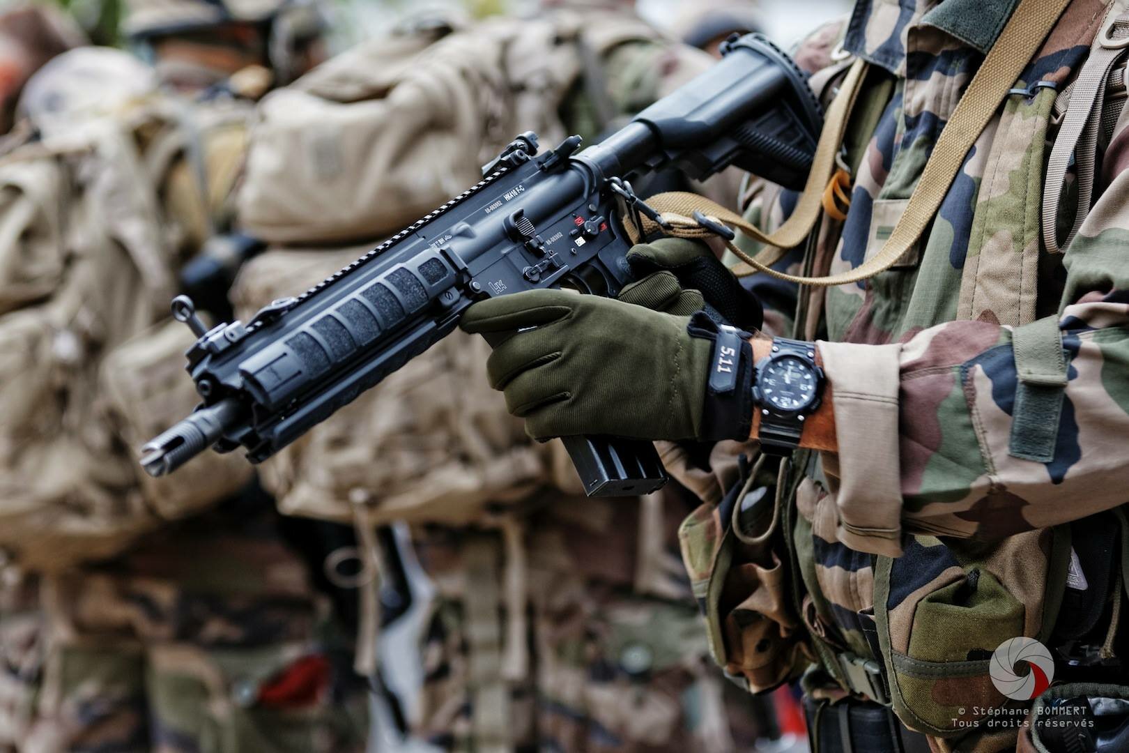Deux militaires meurent noyés lors d’un exercice qui tourne mal : “Puni” après une manœuvre ratée, l’un d’entre eux portait une charge supplémentaire