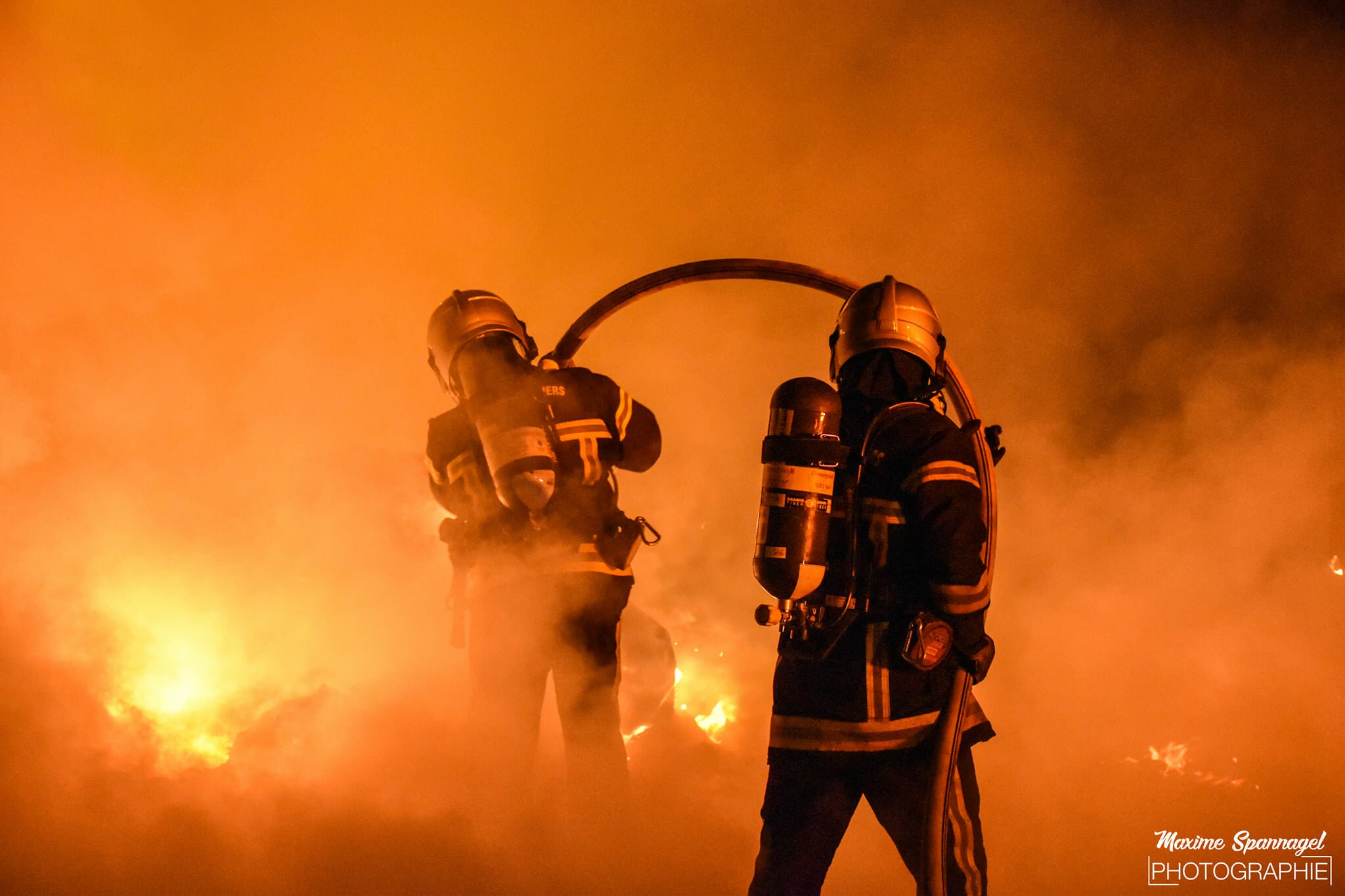 Oise : Les pompiers victimes de jets de projectiles lors d’une intervention sur un feu de poubelles