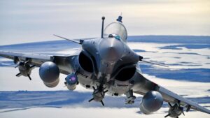 Alors que les programmes européens peinent à avancer, le Rafale français continue de conquérir de nouveaux marchés