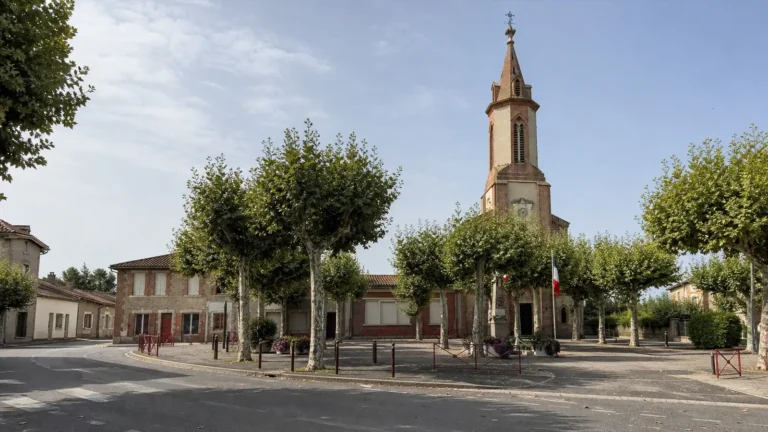 Dix-sept gendarmes doivent couvrir 15 000 habitants à La Ville-Dieu-du-Temple pour combler un vide territorial