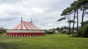 Deux plaintes annoncées après une altercation devant le cirque Zavatta à Anglet, une militante dit avoir été agressée