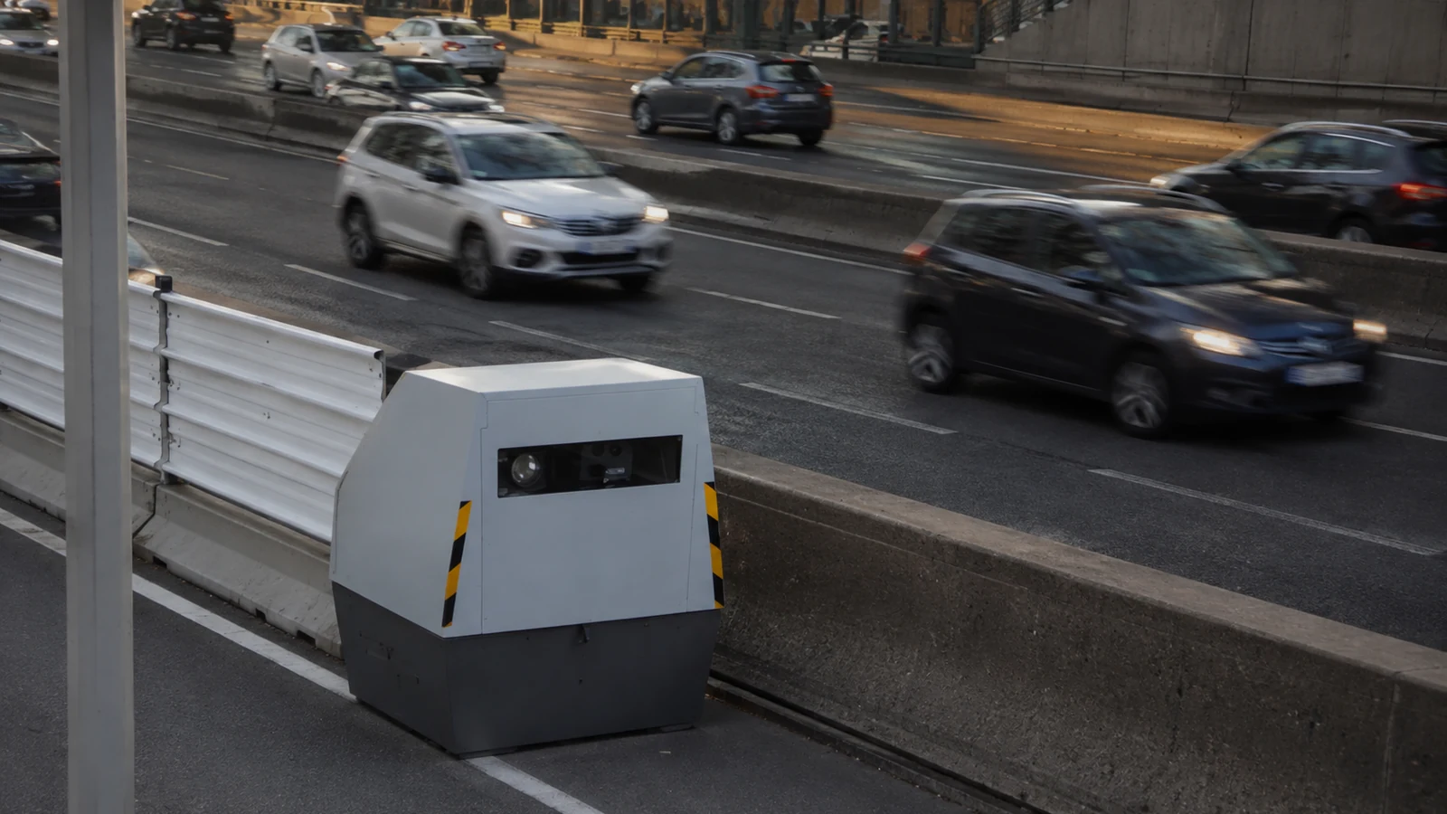 Classement sans suite des contraventions du radar de chantier du périphérique à la porte de Montreuil