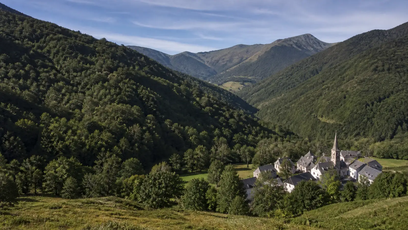 Le Lifeseeker andorran renforce le PGHM qui cherche un randonneur de 74 ans dans le secteur de Sentein